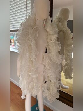 Ilana Wolf Elegant Ivory Silk Ruffle Scarf Wrap